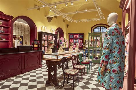 gucci store florence italy|gucci garden florence tickets.